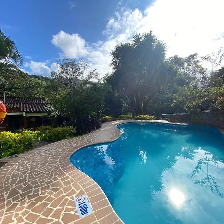Finca Villa Chalet Del Rio Cali Farm Villa Chalet Cali River Eksteriør billede
